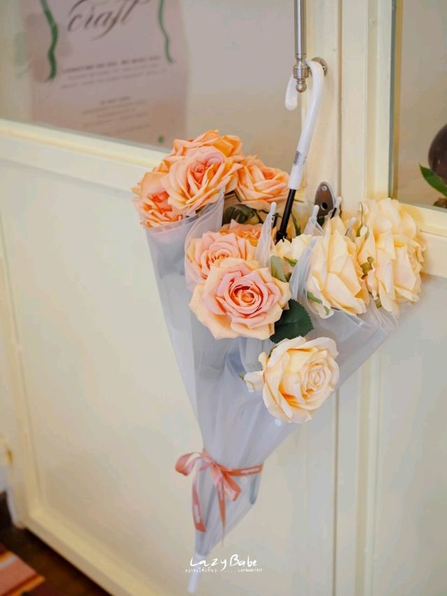 คาเฟ่+workshop studio ร้านสวยยังกับอยู่ Pinterest
