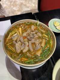 호이안에서 맛 볼 수 있는 곱창쌀국수