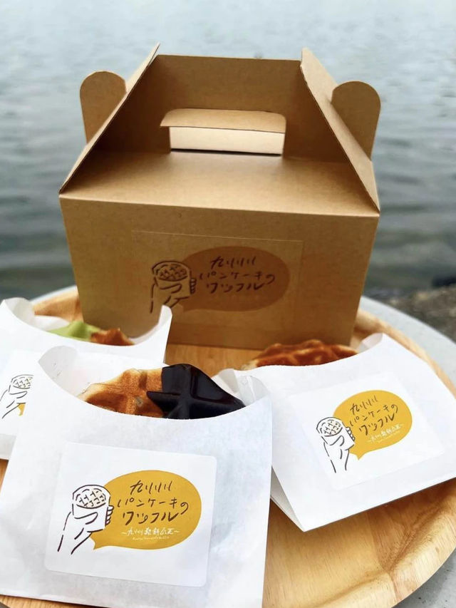 【福岡カフェ】美味しいワッフルを公園で食べられる