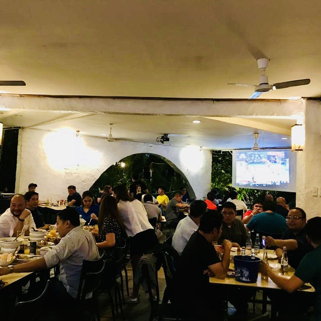 Culinary Fusion: Manong Grill