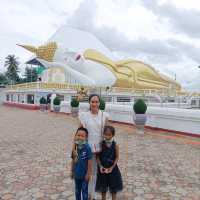 ไหว้พระขอพ่อท่านคล้ายวาจาสิทธิ์