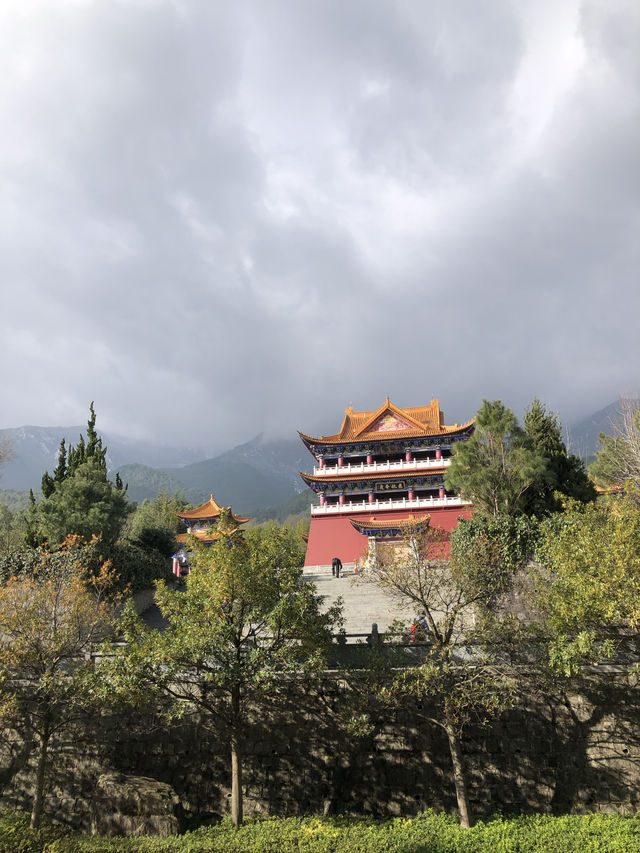 Peaceful Morning at Chongsheng Temple in Dali 🇨🇳