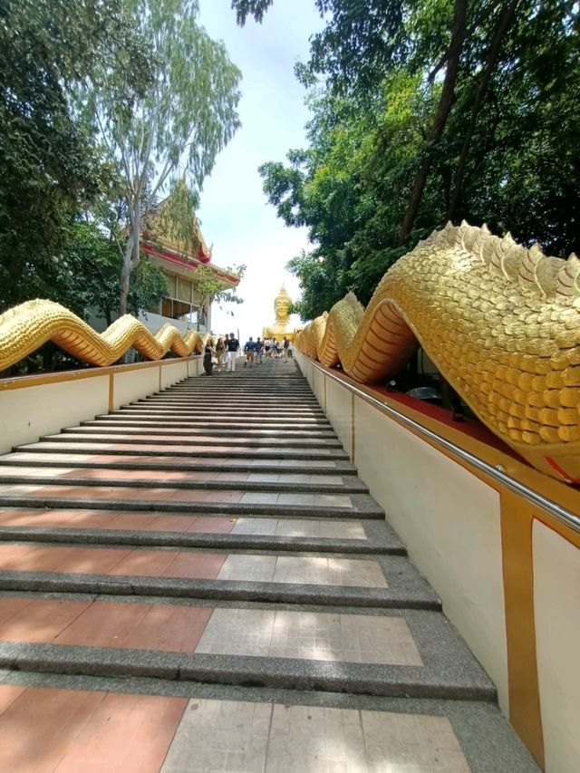 ขับรถไปเที่ยวพัทยากัน