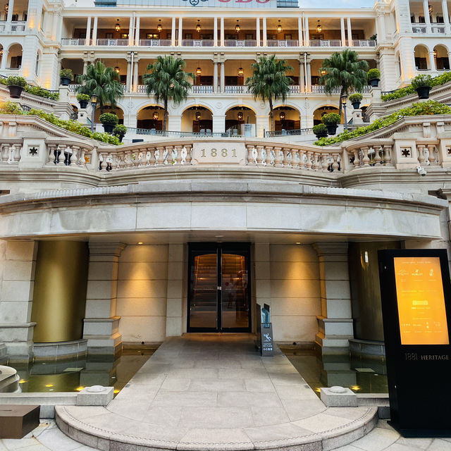 Naked Flowers at 1881 Heritage Hong Kong 🌸🌼🌹💐