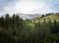 🇨🇳 Don’t miss this breathtaking hike in Genie Mountain in Western Sichuan