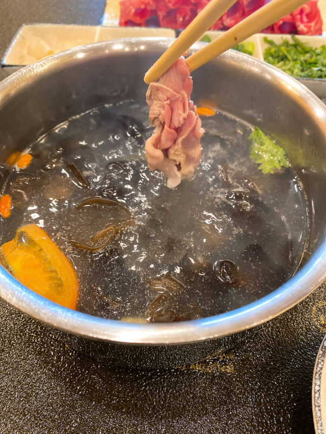 【ウランバートル】1人1鍋！絶品モンゴル羊肉しゃぶしゃぶ❤️