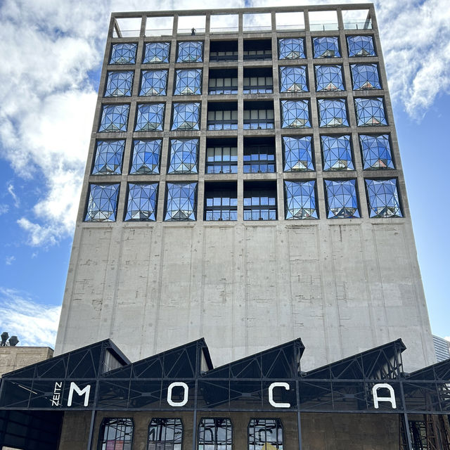 Cape Town’s Heartbeat: Exploring the V&A Waterfront