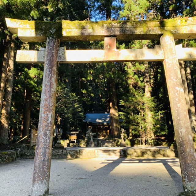 室生龍穴神社