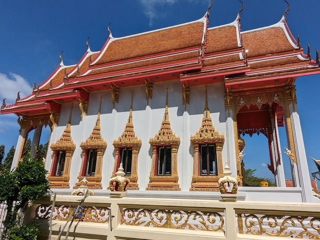 布吉寺廟建築之美 — Sapam Thammaram Temple