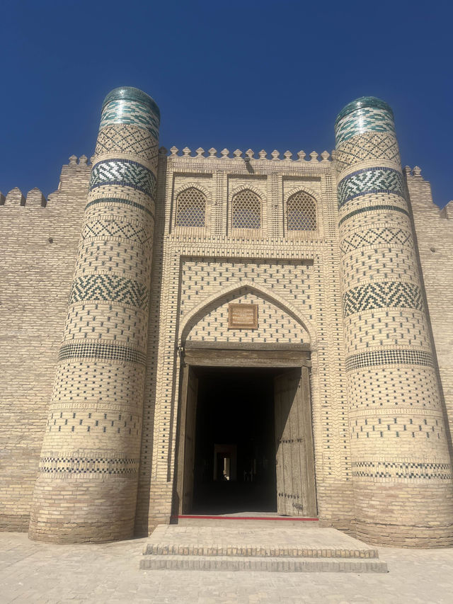 「博物館之城」國內第一個被列入世界遺產名錄的遺址：希瓦古城🇺🇿🕌🐪