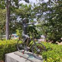 Beautiful Sculptures at Sud Sid Siam Park 