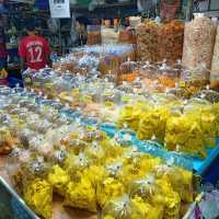 ตลาดประมงพื้นบ้านอ่างศิลา