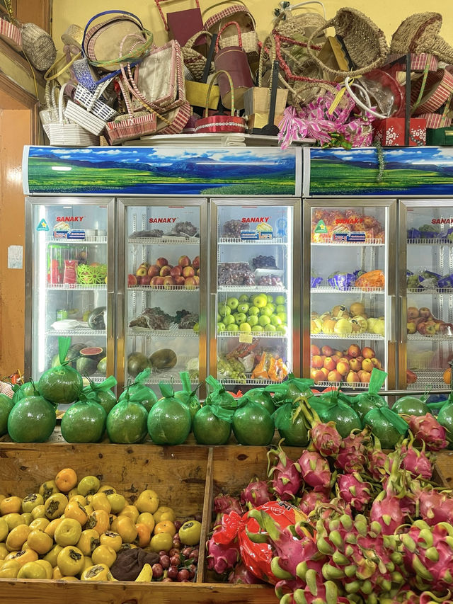사파 망고 1kg 2,000원에 먹을 수 있는 과일가게