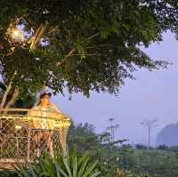 แจกพิกัดที่พัก วิวภูเขา ทะเลหมอก เขาสก