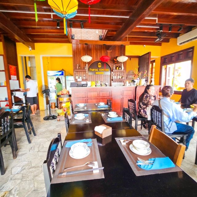 Faifoo Central Restaurant 