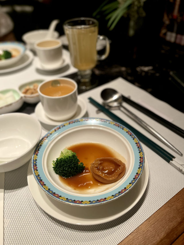 來個竹林庭園🎋 來一頓精緻上海菜吧🥢