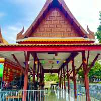 กุฏิไม้โบราณ วัดพานทอง