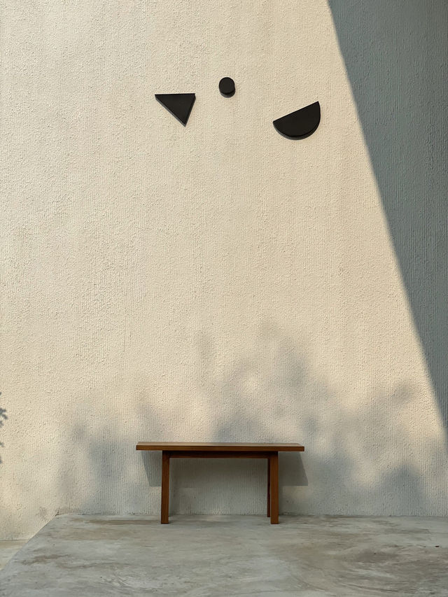 Chirp cafe and chat space🍄‍🟫