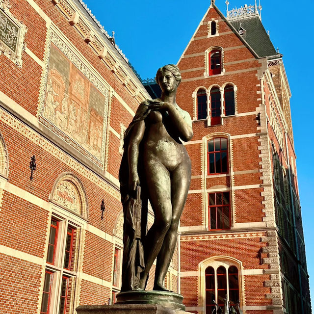 Dutch Masterpieces Unveiled: A Day at the Rijksmuseum