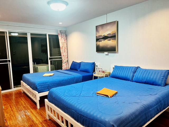 The Vintage Raft Srinakarin 