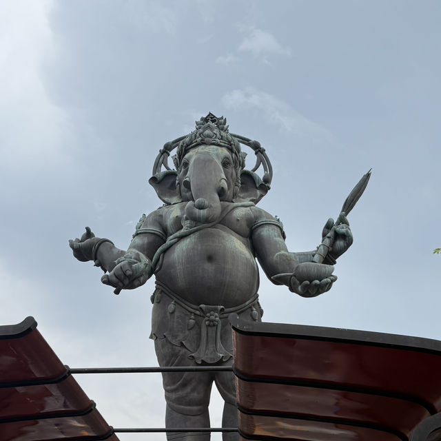 อุทยานพระพิฆเนศองค์ยืน