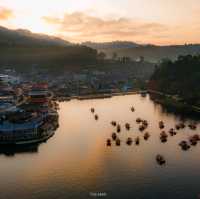 ล่องเรือชมวิว บรรยากาศที่พัก ที่บ้านรักไทย