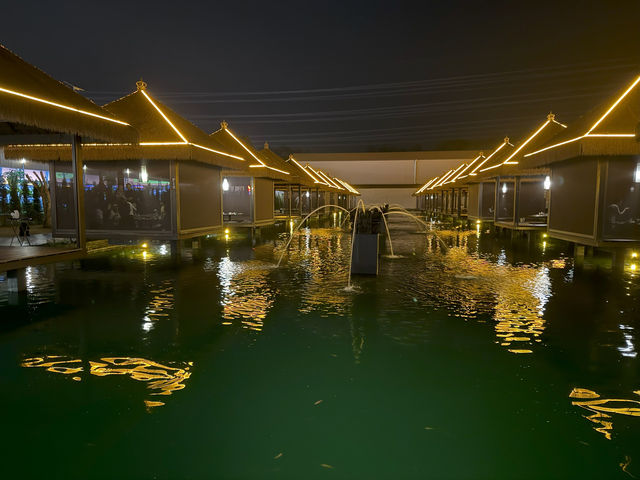 A’Han Oriental Thai Seafood, Monkey Canopy