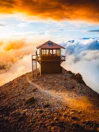Guide to Hiking the Lookout Towers in Washington