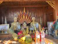 วังนาคินทร์ (ป่าคำชะโนด ) 