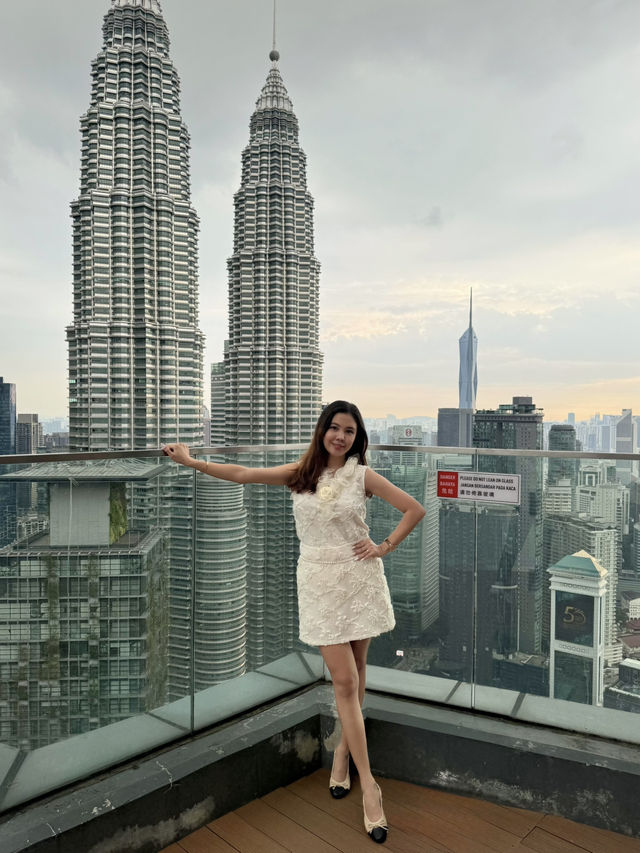 KL’s Atmospheric Sky Dining Restaurant 🥂
