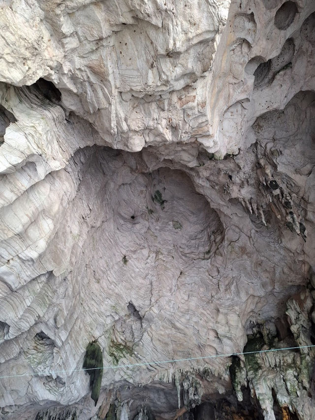 Kek Lok Tong Cave Temple, Ipoh, Malaysia
