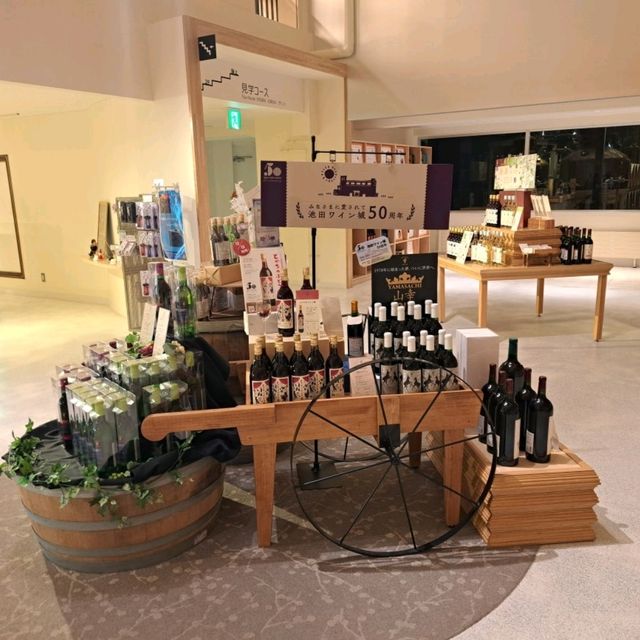 北海道旅遊🥳十勝紅酒工房🍷品嚐紅酒和雪糕的好地方🍦