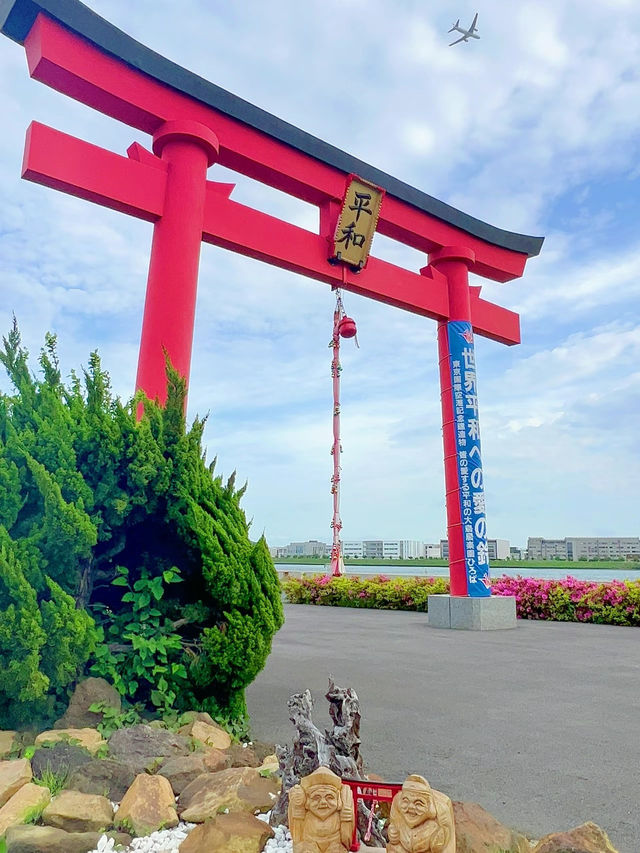 【東京】飛行機と神社のコラボ✨