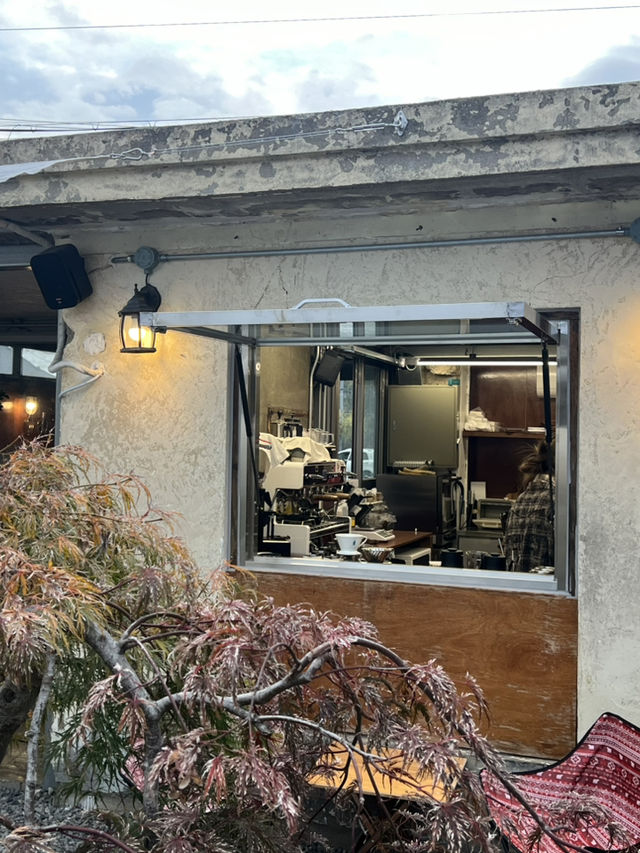 경주 카페 추천, 황오동의 빈티지한 고냅브로시스