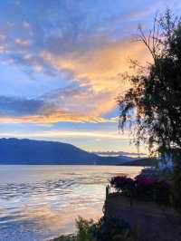 Shuanglang: The Perfect Lakeside Getaway