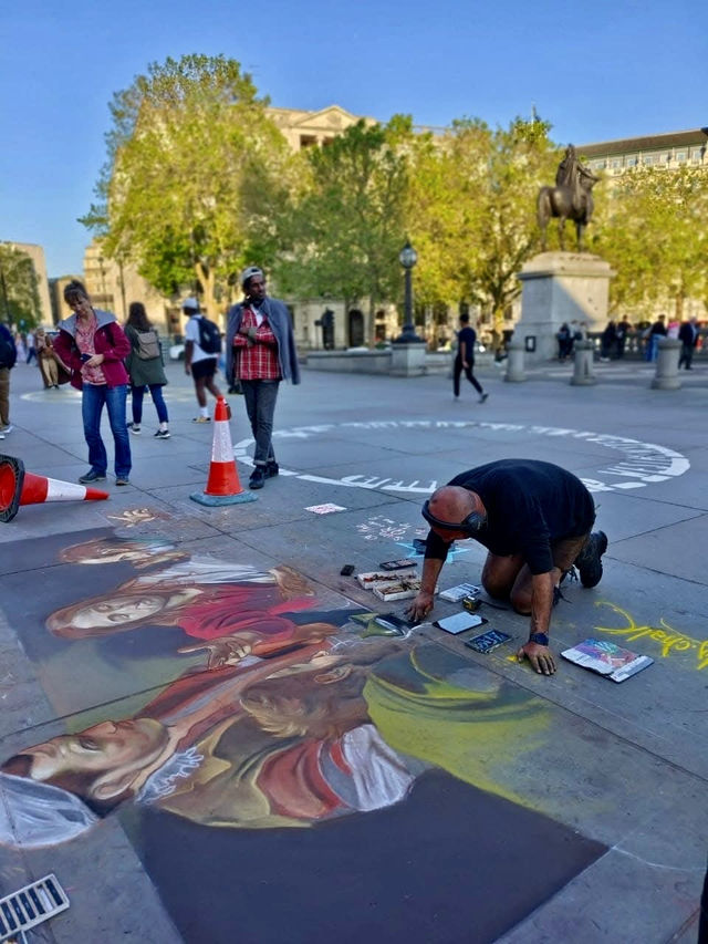 皮卡迪利圓環（Piccadilly Circus）徒步耍廢