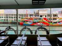 นั่งเรือข้ามฟากฮ่องกง 