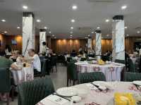 Superb quality Chinese seafood frequented by both locals and tourists