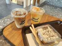 Seoul Maison Coffee ร้านกาแฟสวยริมหาดพัทยา
