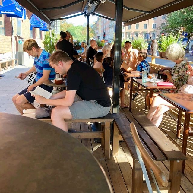 Impressive cafe