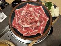 しゃぶしゃぶの有名店🤍【黒豚料理 あぢもり】