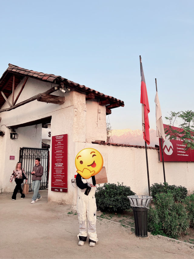 聖地牙哥最有氛圍的手工藝市集！Los Dominicos Craft Centre 🎨🇨🇱