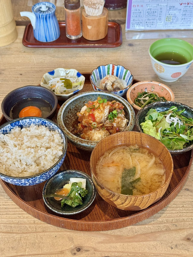 【大阪/四ツ橋】体に優しい栄養満点の和定食 