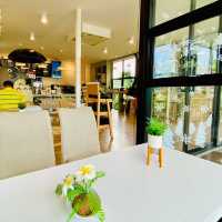 คาเฟ่น่ารักมีแต่ของอร่อย