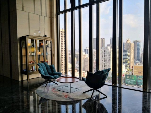 高雄評價超高的五星酒店：H2O HOTEL水京棧國際酒店