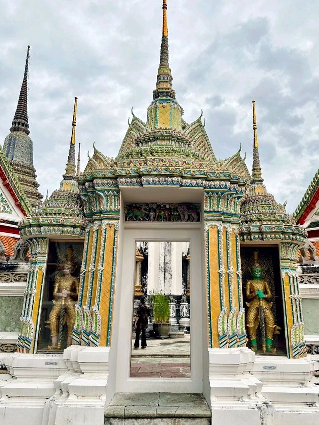 Wat Pho: Culture Meets Tranquility