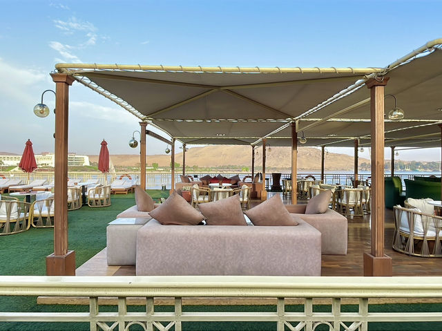 A 6-day Nile River cruise from Luxor to Aswan through Egypt’s incredible history👫😎❤️