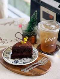 PLOY's Home Cafe