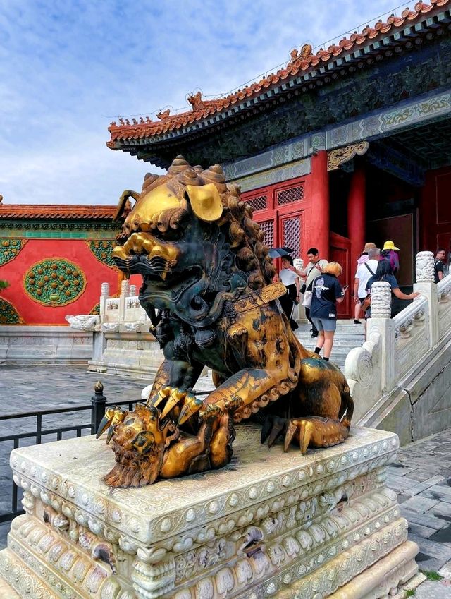 Explorong The Palace Museum, a highlight of my Beijing trip!