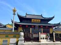 Huili Temple: Where History and Beauty Converge